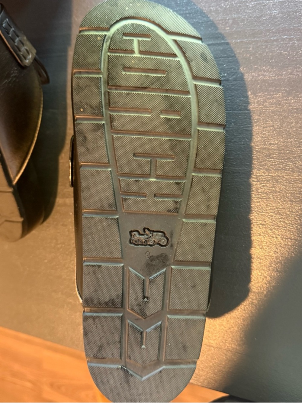 Coach Women's Black to Brown Gradient Leather Mule - Picture 10 of 11